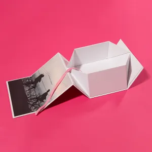 Collapsible Rigid Boxes